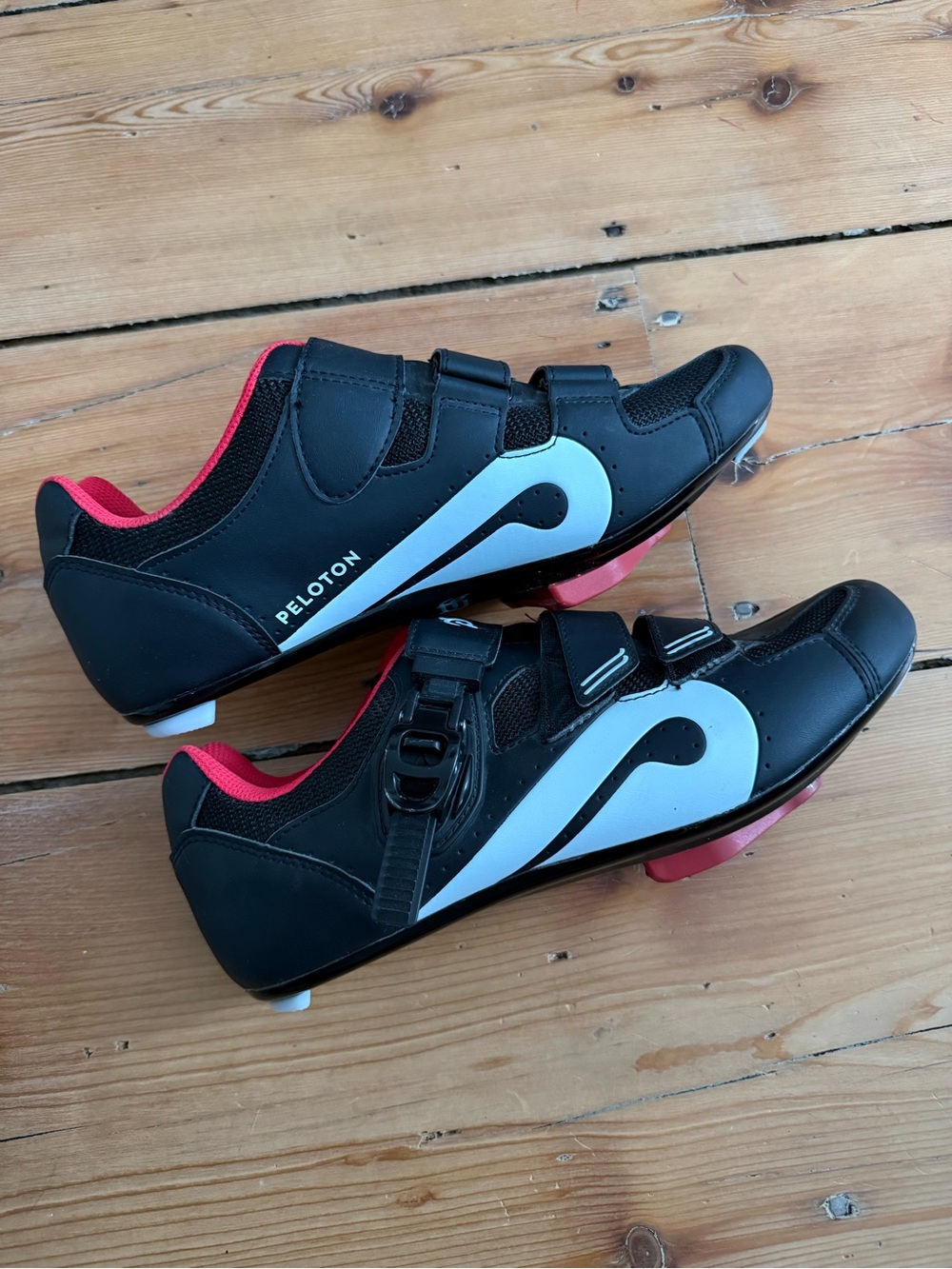 Men’s Peloton Black Cycling Shoes with White Swoosh and red Lining